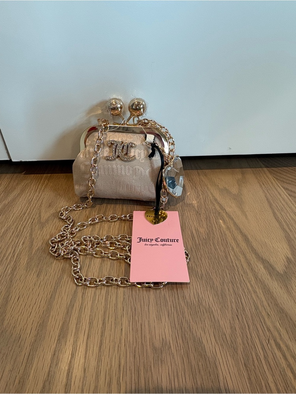 New Juicy Couture Gold kiss lock Crossbody coin Purse